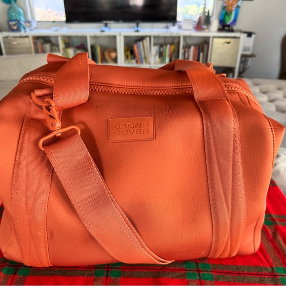 Dagne Dover Landon Neoprene Weekend Bag - Bold Orange (Large) Free shipping - Picture 2 of 9